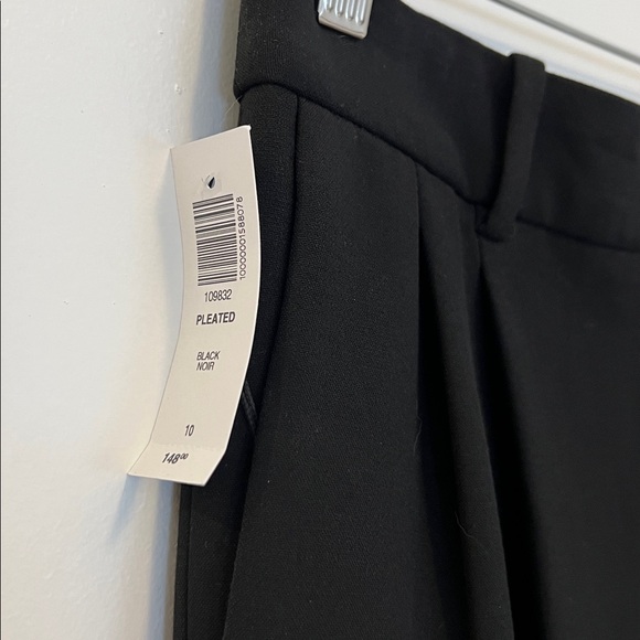 NWT Aritzia Babaton Pleated Pant (Matching blazer listed!) - Picture 3 of 5
